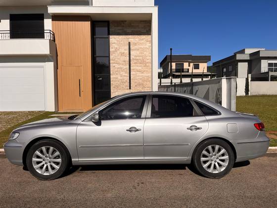 HYUNDAI AZERA 3.3 MPFI GLS SEDAN V6 24V GASOLINA 4P AUTOMÁTICO HYUNDAI AZERA 3.3 MPFI GLS SEDAN V6 24V GASOLINA 4P AUTOMÁTICO